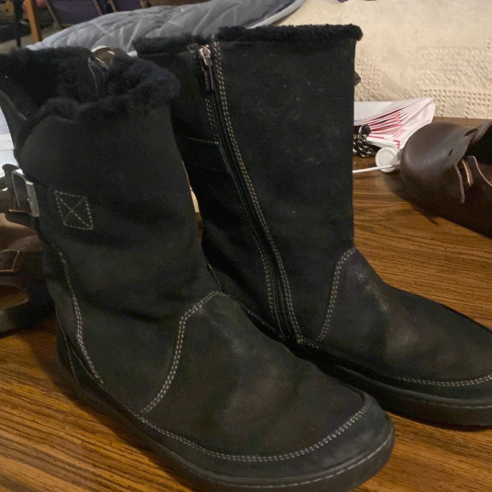 Birkenstock fur lined boots. Size 39 regular